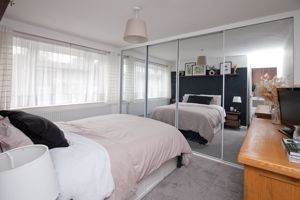 Bedroom- click for photo gallery